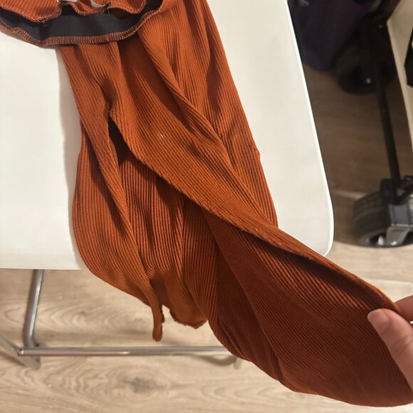 Cute Two Piece - Picture 3 of 5